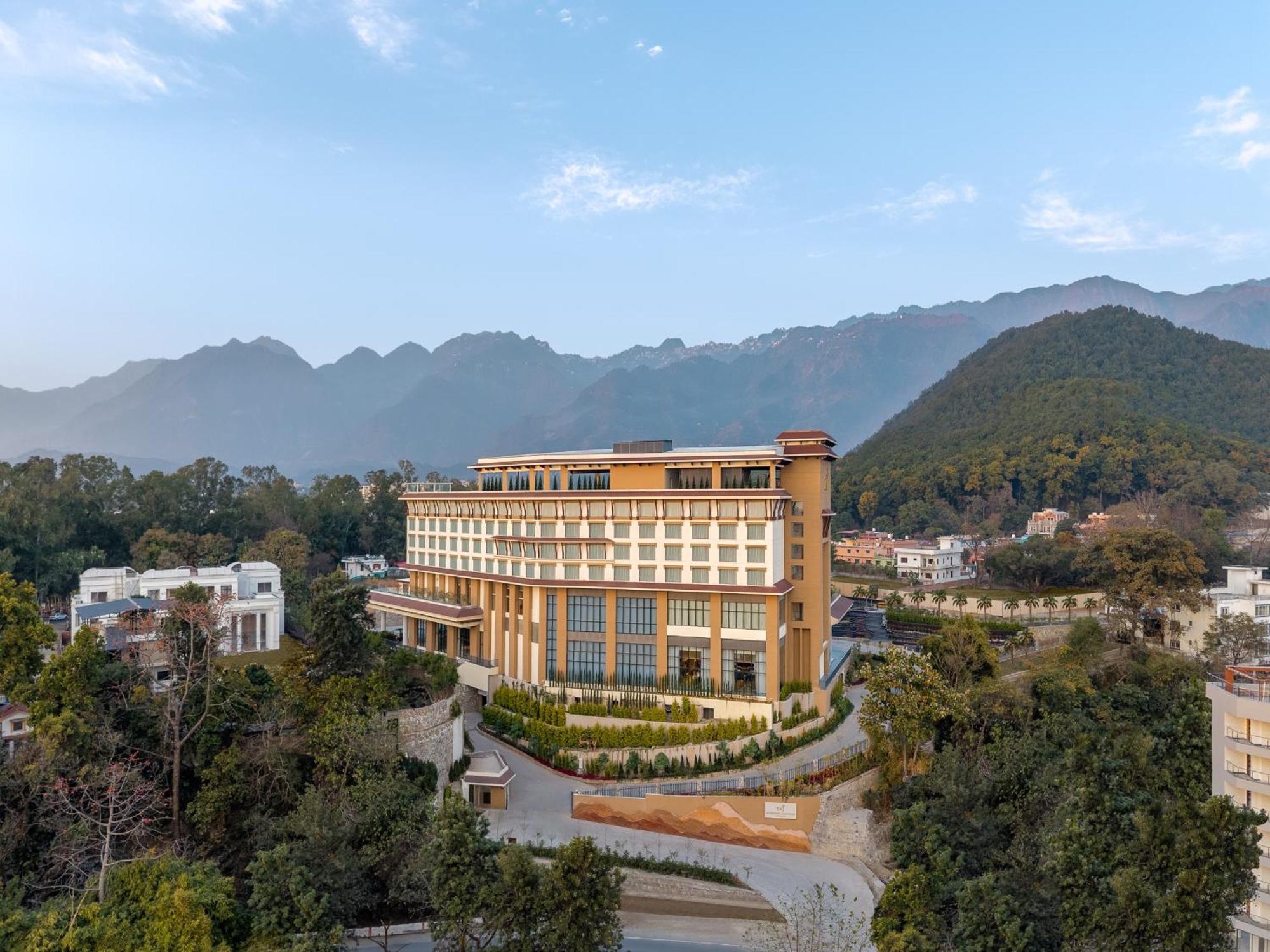 فندق Taj Mussoorie Foothills, دهرادون المظهر الخارجي الصورة