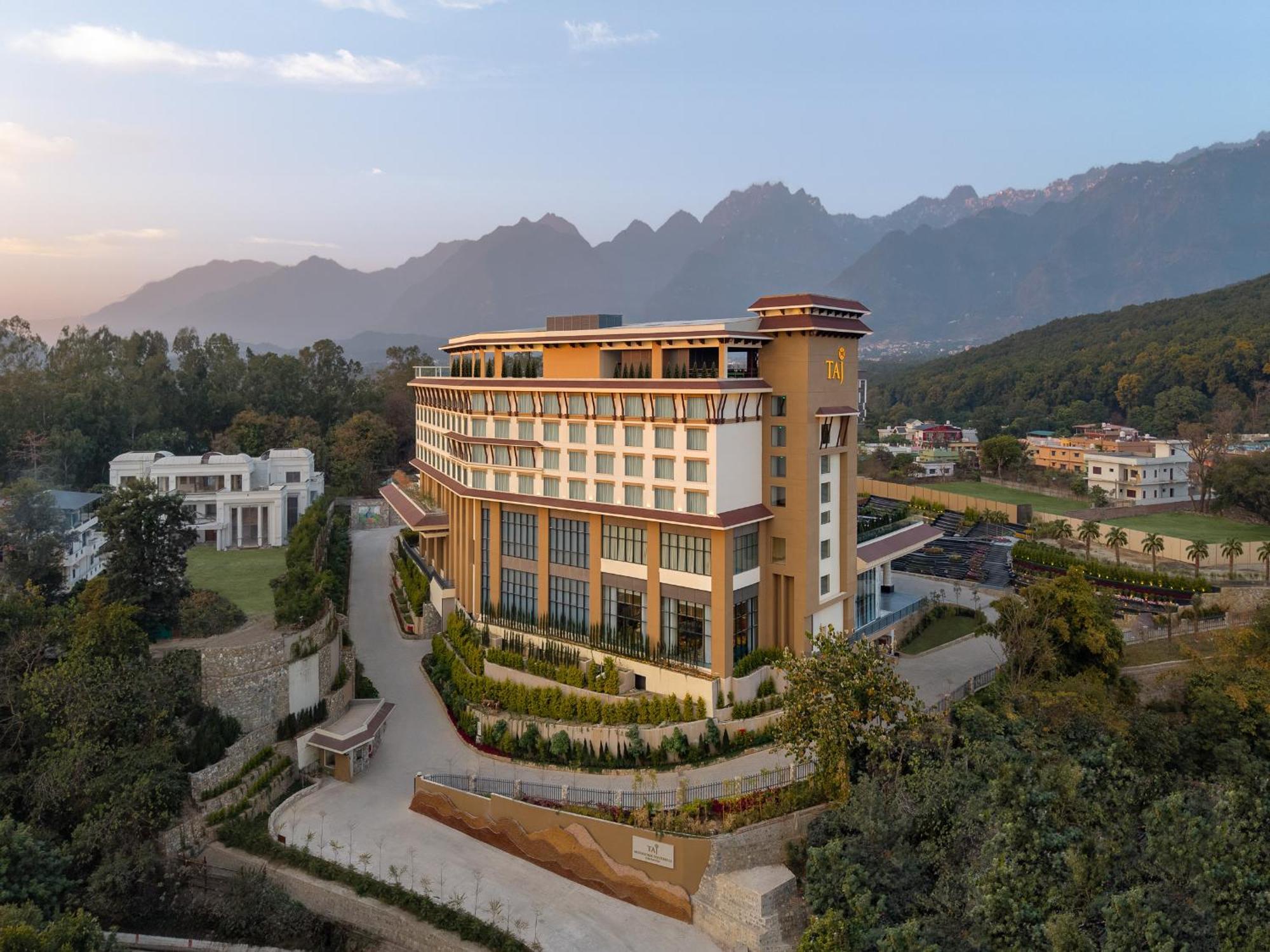 فندق Taj Mussoorie Foothills, دهرادون المظهر الخارجي الصورة